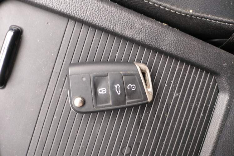 Used Volkswagen Tiguan L 2021 330TSI Automatic Two-Wheel Drive R-Line Flagship Edition