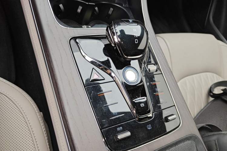 Used BYD Han 2025 EV with 701 km of Laser Radar-Enabled Intelligent Driving