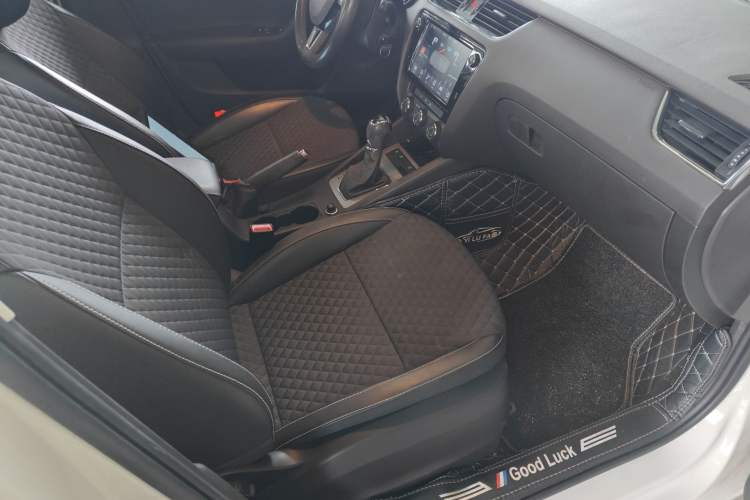 Used Skoda Octavia 2018 TSI230 DSG Luxury Edition