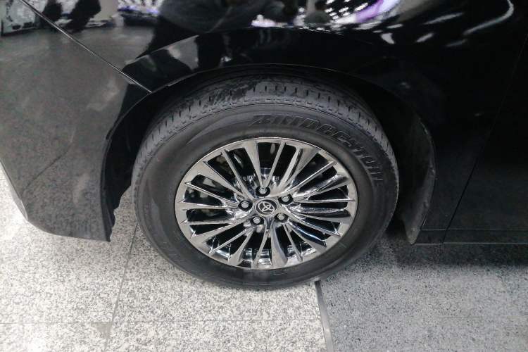 Used Toyota Alphard 2021 Dual-Engine 2.5L Prestige Edition
