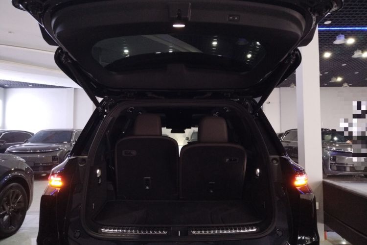 Used Li Auto L9 2022 Max model
