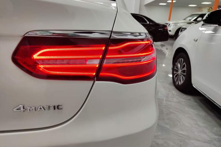 Used Mercedes-Benz GLC Coupe 2017 GLC 260 4MATIC Coupe SUV