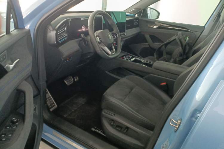 Used Volkswagen Tiguan L 2024 PRO 380TSI Four-Wheel Drive R-Line Prestige Edition