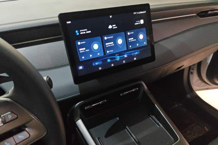 Used BYD Qin PLUS 2025 DM-i Smart Drive 55KM Leading Model
