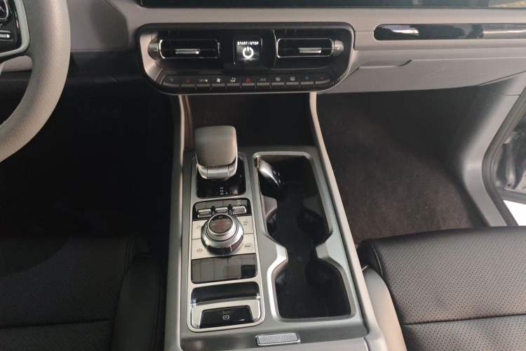 Used  BJ40 2024 2.0T All-New Blade Hero Edition Climber
