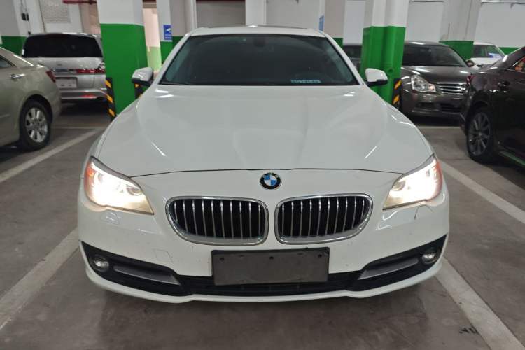 Used BMW 5 Series 2014 520Li Elegant Model
