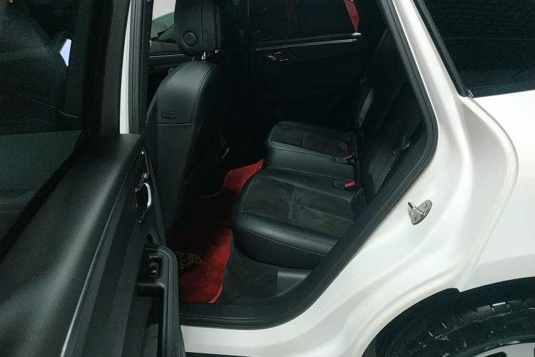 Used Porsche Macan 2016 Macan 2.0T
