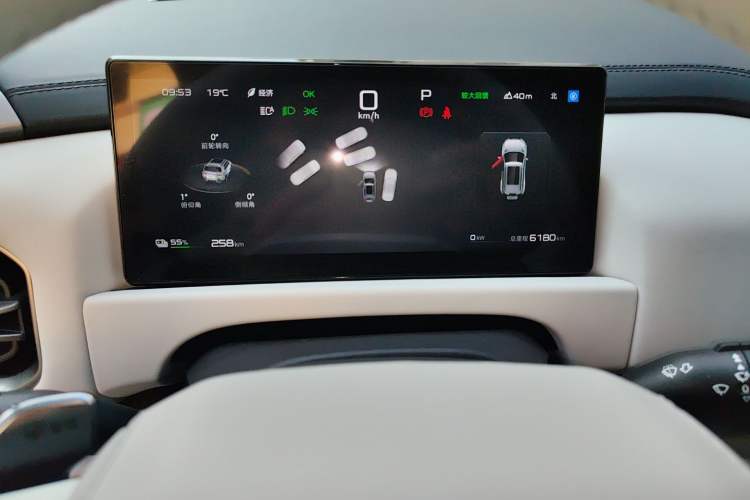 Used  Titanium 3 2025 501KM All-Wheel Drive Intelligent Driving Ultra Version
