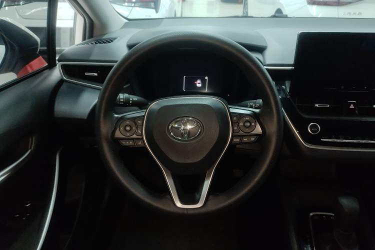 Used Toyota Corolla 2023 1.8L Smart Electric Hybrid Dual-Motor Elite Edition
