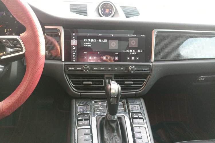 Used Porsche Macan 2018 Macan 2.0T
