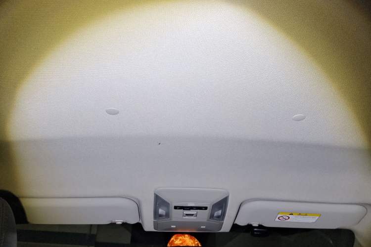 Used Toyota Wildlander 2024 2.0L CVT Two-Wheel Drive Leading Edition