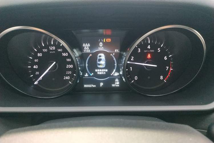 Used Land Rover Discovery 2019 2.0T SE
