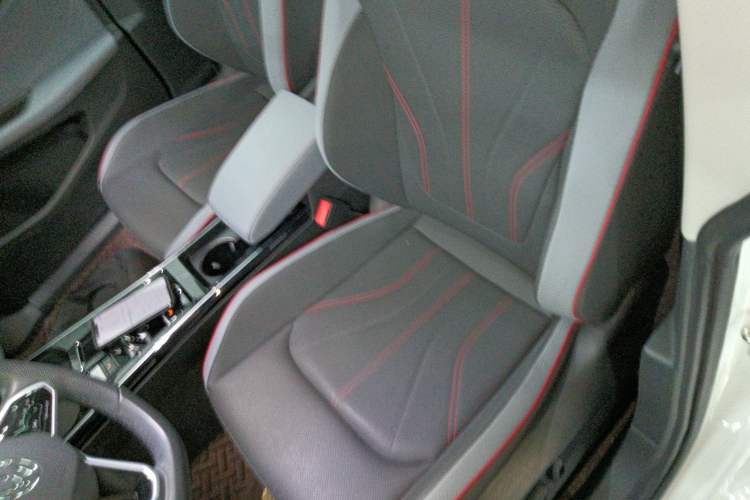 Used Volkswagen Lamando 2022 Lavida L 280TSI DSG Cool & Spicy Edition
