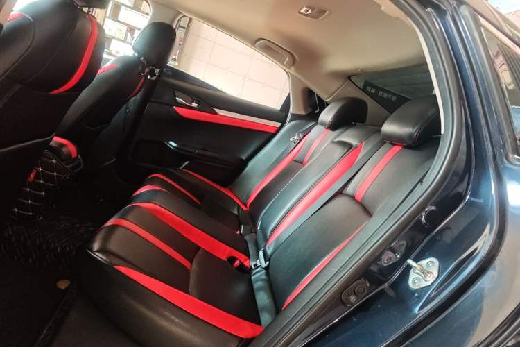 Used Honda Civic 2016 220TURBO CVT Luxury Edition
