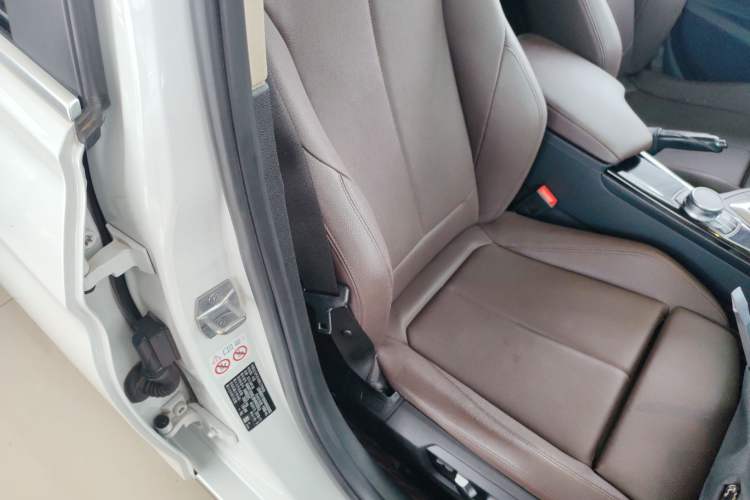 Used BMW 3 Series 2019 320Li Fashion Model
