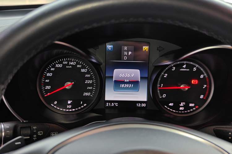 Used Mercedes-Benz GLC 2019 GLC 260 L 4MATIC Dynamic Model