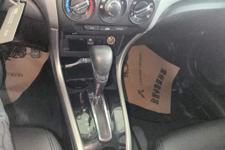 Used Honda Crider 2015 1.8L automatic comfort version