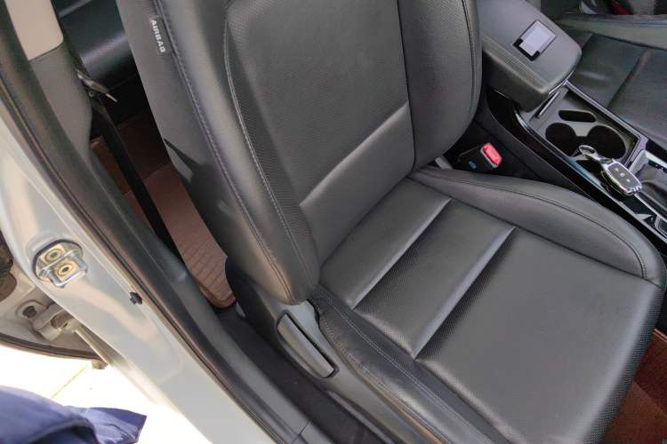 Used Hyundai Mistra 2016 1.8L Automatic Deluxe DLX Model
