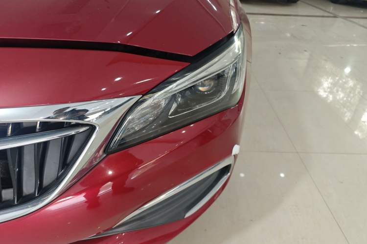 Used Buick Verano 2019 Sedan 15S Automatic Leading Model