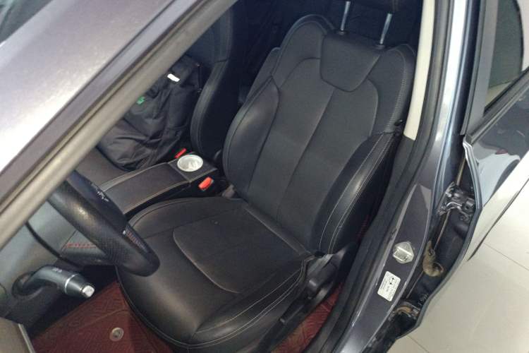 Used NETA V 2021 Long-Range Entertainment Edition Upgrade Model