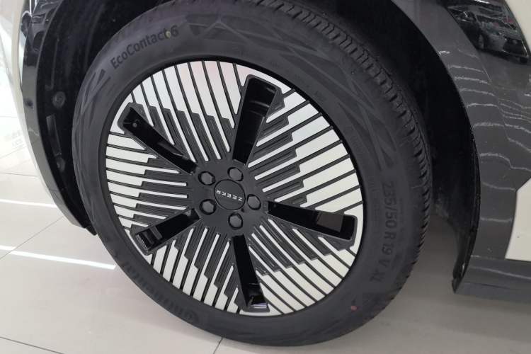 Used Zeekr X 2025 Four-Seater Rear-Drive Cube Version
