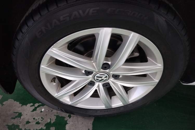 Used Volkswagen Golf 2018 230TSI Automatic Comfort Model
