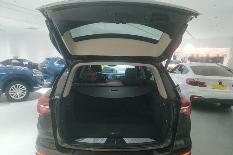 Used Buick Envision 2020 20T Two-Wheel Drive Luxury Model
