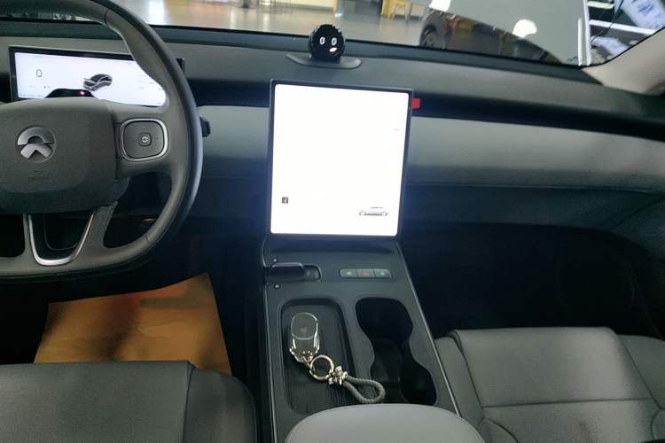 Used Nio ET5 2022 75 kWh
