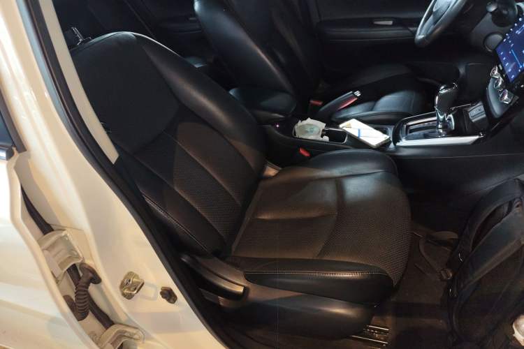 Used Nissan Sylphy 2019 1.6XV CVT Smart Connect Luxury Edition China VI Standard
