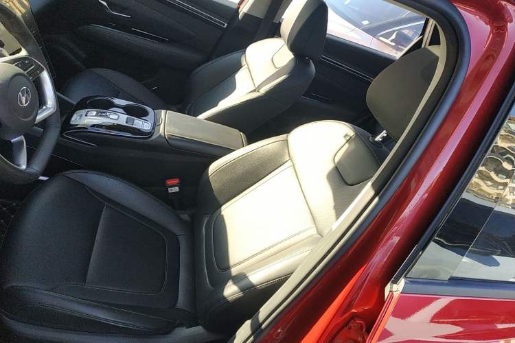 Used Hyundai Tucson 2022 Tucson L 2.0L Hybrid - Prestige Edition
