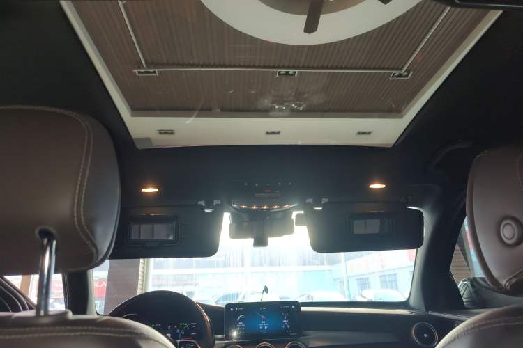 Used Mercedes-Benz GLC 2020 Facelift GLC 300 L 4MATIC Dynamic Edition
