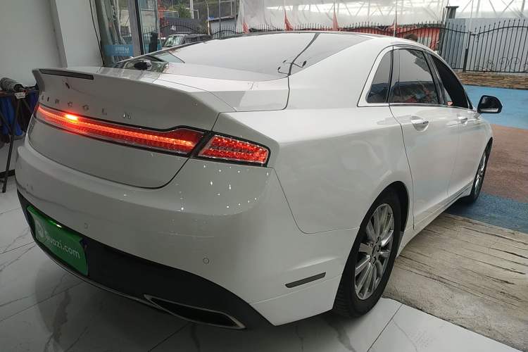 Used Lincoln MKZ 2020 2.0T Deluxe Edition