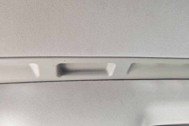 Used Roewe i5 2020 GL 20T Automatic 4G Connected Supreme Flagship Edition
