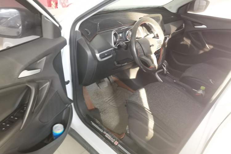 Used Chevrolet Trax 2019 325T Automatic Sport Edition China VI Standard
