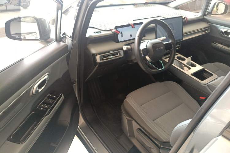 Used AION Y 2023 Plus 510 Enjoy Edition
