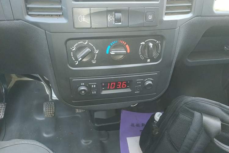 Used Wuling Zhiguang 2023 1.5L Practical Version 5/7 Seats
