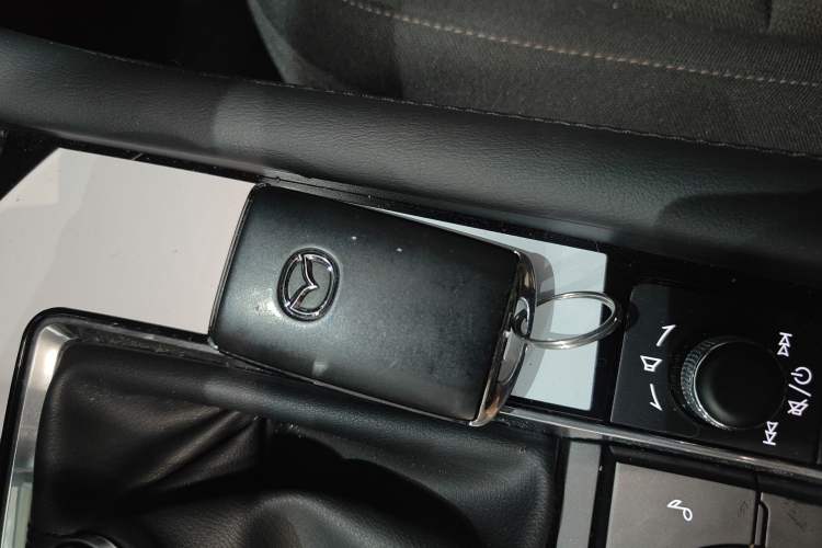 Used Mazda Mazda 3 Axela 2023 2.0L Automatic ZhiXuan Edition
