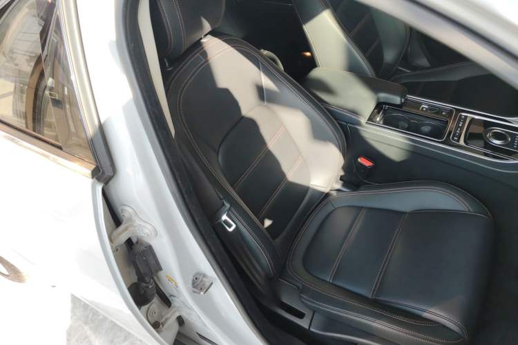 Used Jaguar XEL 2019 2.0T 200 PS Deluxe Edition