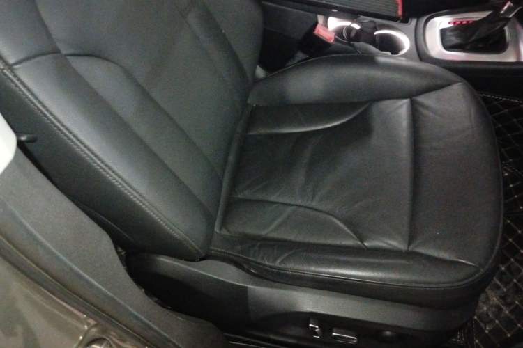 Used Audi Q3 2016 30 TFSI Fashion Model
