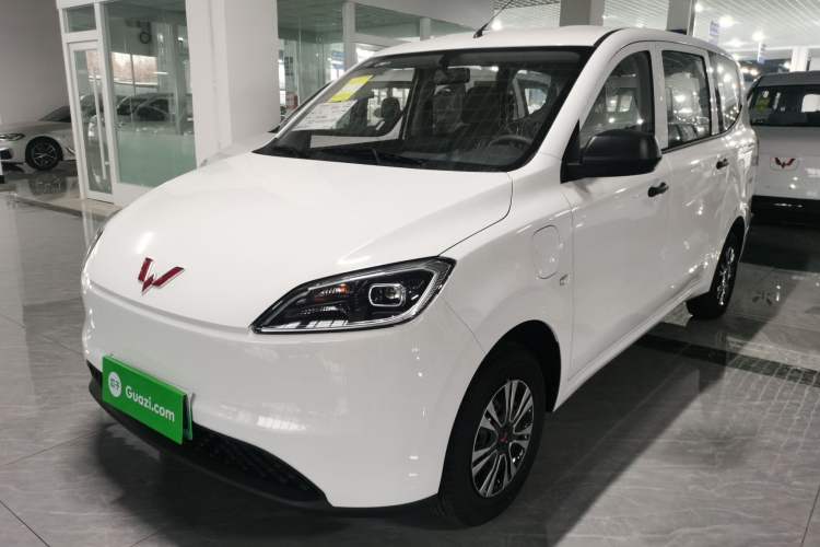 Used Wuling Hongguang New Energy 2024 All-Electric Model 300KM Standard Version
