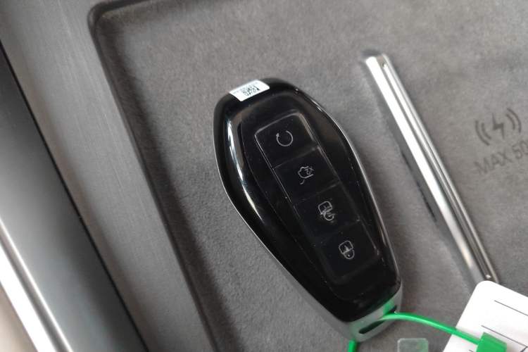 Used Denza N8L 2025 Flagship Model