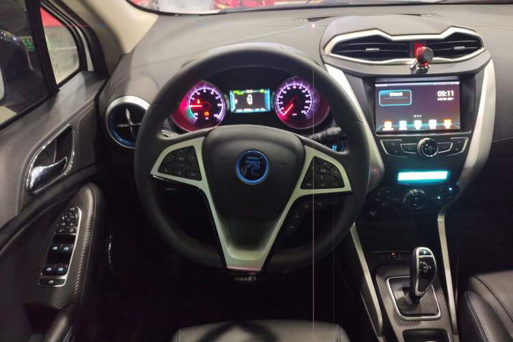 Used BYD Yuan New Energy 2019 EV360 Smart Connect Elite Model
