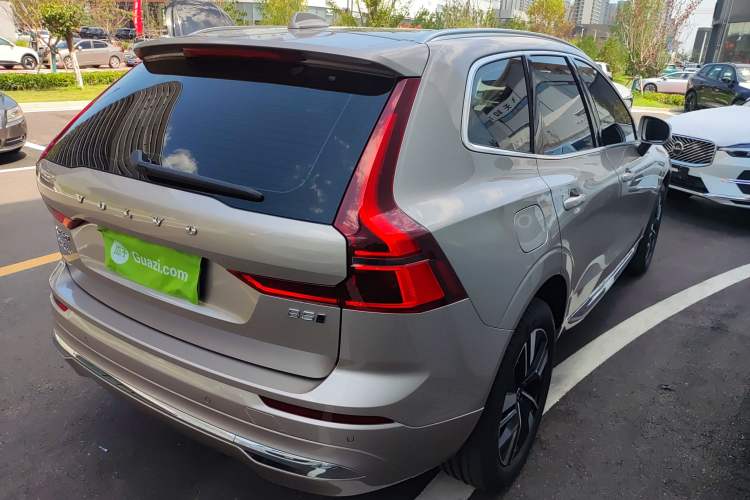 Used Volvo XC60 2026 B5 4x4 Smart Luxury Edition
