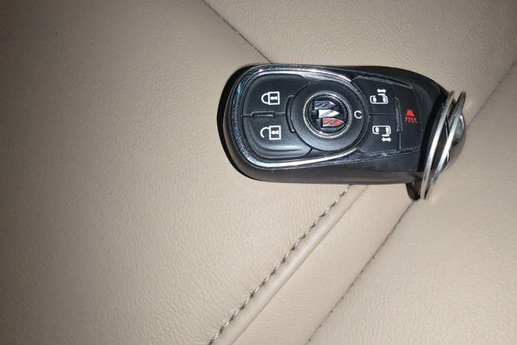 Used Buick GL8 2021 ES Land Cruiser 653T Luxury Edition