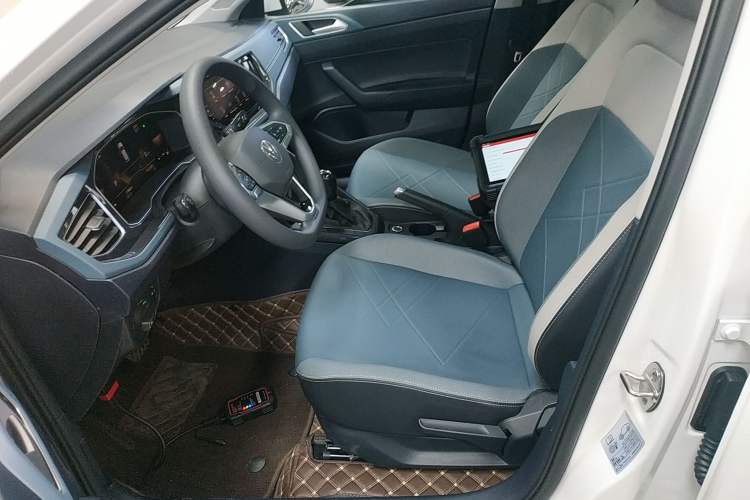 Used Volkswagen Lavida 2023 New Sharp 1.5L Automatic Outstanding New Vision Edition
