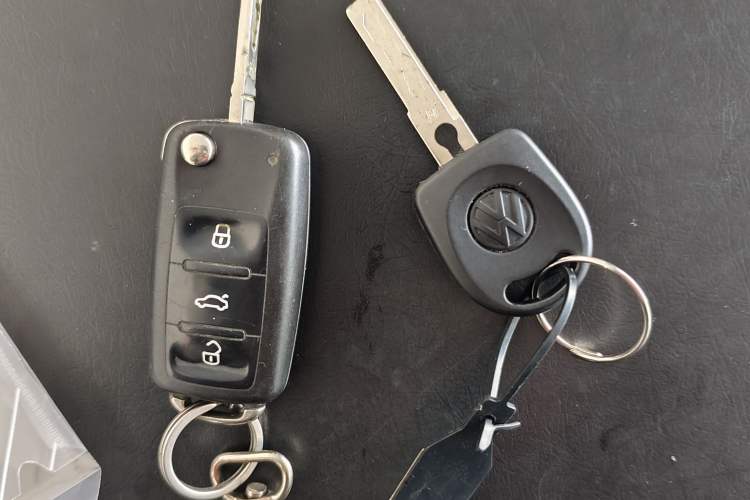 Used Volkswagen Touran 2013 1.4T Manual Fashion Edition 5 Seats
