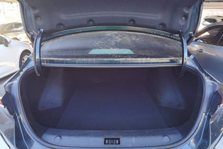 Used Dongfeng Aeolus Yixuan MAX 2023 1.5T Super-Powered Dad Edition
