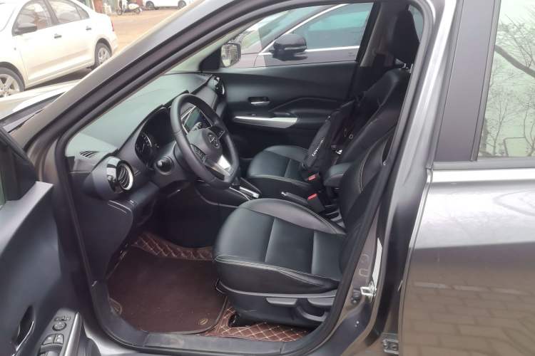 Used Nissan Kicks 2021 1.5L XV CVT Smart Connect Luxury Edition
