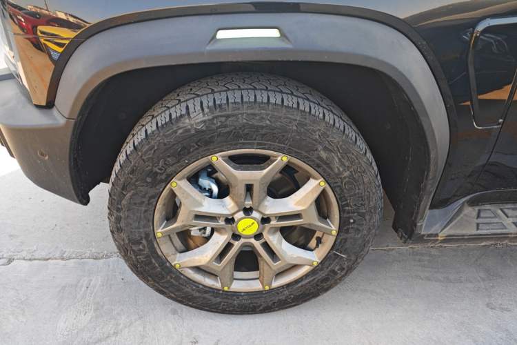 Used JETOUR Traveler 2023 2.0T All-Wheel Drive Conquer PRO
