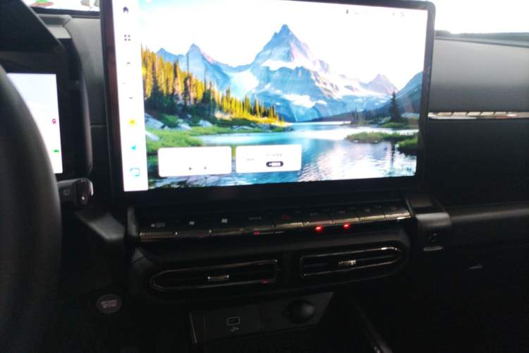 Used Haval  2024 Hi4 102km Trend Electric Version Plus
